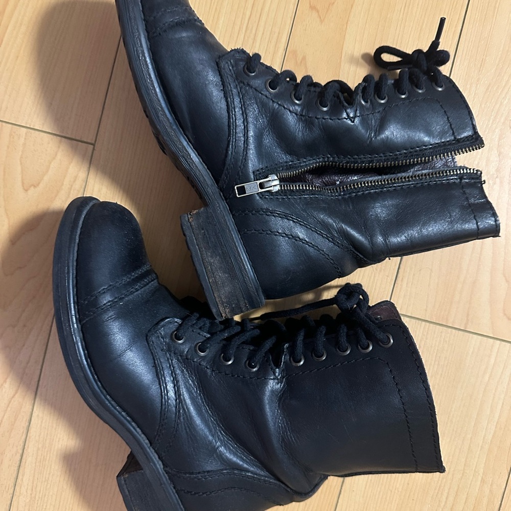Steve Madden Black Lace Up Boots with inside zipper